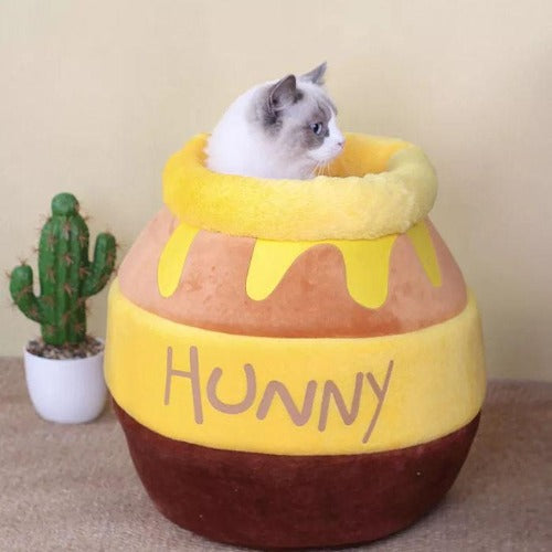 Honey Jar Pet Kennel